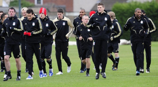 半场战报：拉齐奥1-0莱切，贡多齐建功