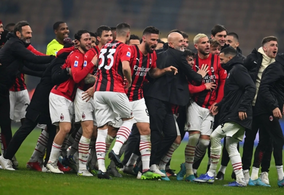 图片报：多特有意瑞典16岁中锋菲林，后者目前瑞典超9场进2球