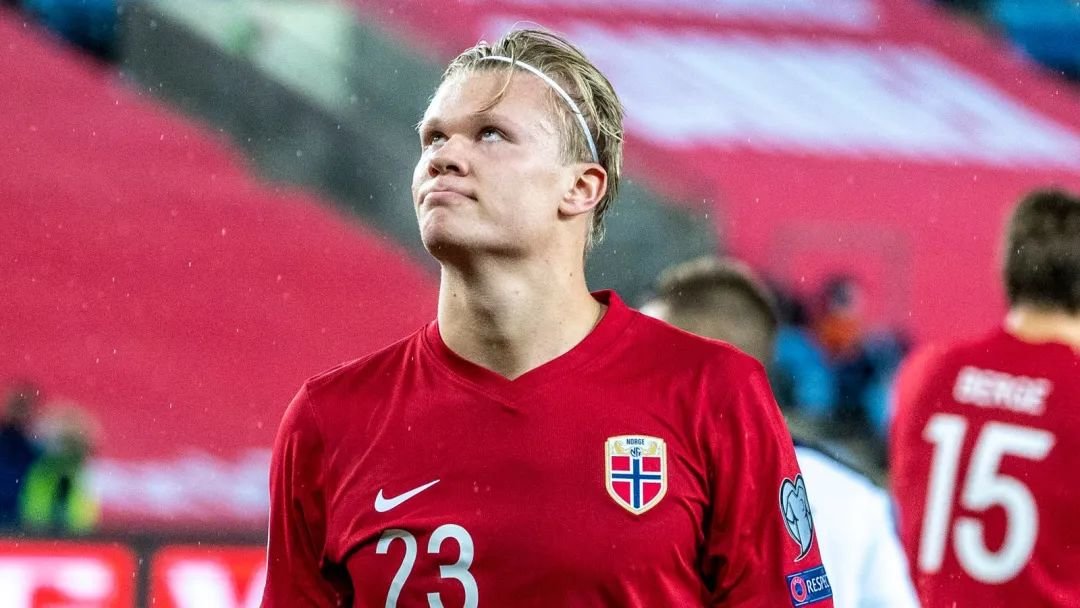 斯基拉：伊卡尔迪未来尚未确定，加拉塔萨雷计划与其商讨续约（斯基拉：伊卡尔迪去留未定，加拉塔萨雷将与其洽谈续约）