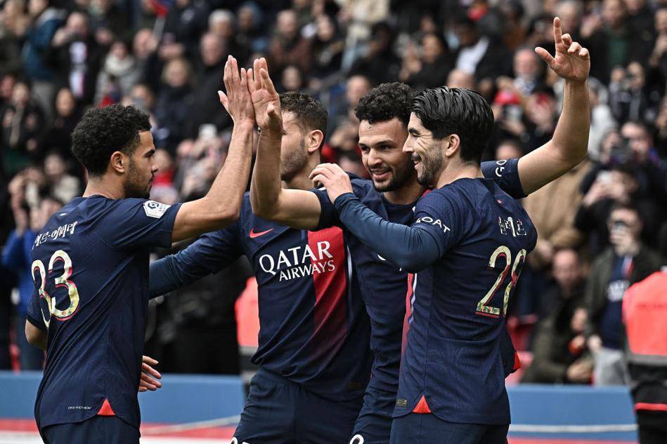 DO：森林对安德森要价大概在8000万至1亿镑间，但冬窗不会卖（DO：森林为安德森标价约8000万-1亿英镑，冬窗不出售）