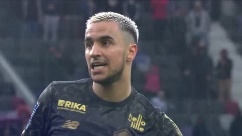 上一次对阵安哥拉：梅西斯卡洛尼替补登场，阿亚拉百场