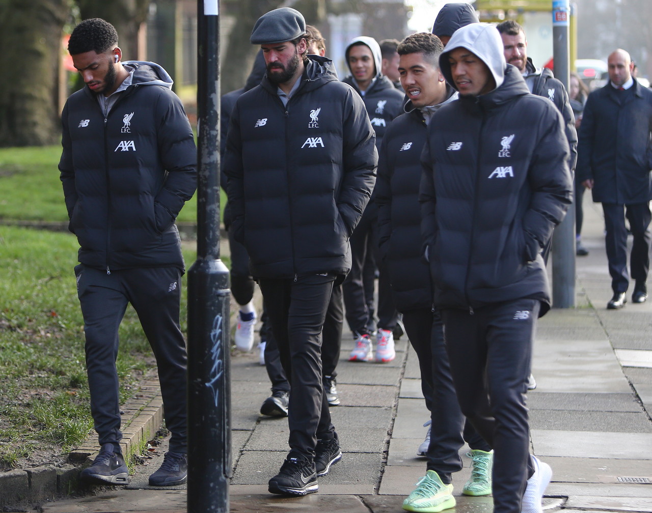 利物浦欧冠客战国米19人名单：萨拉赫无缘 基耶萨因病缺席