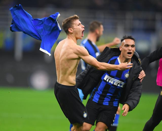 汉堡vs法兰克福：洛孔加、卢卡-武什科维奇首发，堂安律、达胡德出战（汉堡迎战法兰克福：洛孔加、卢卡-武什科维奇先发，堂安律、达胡德登场）